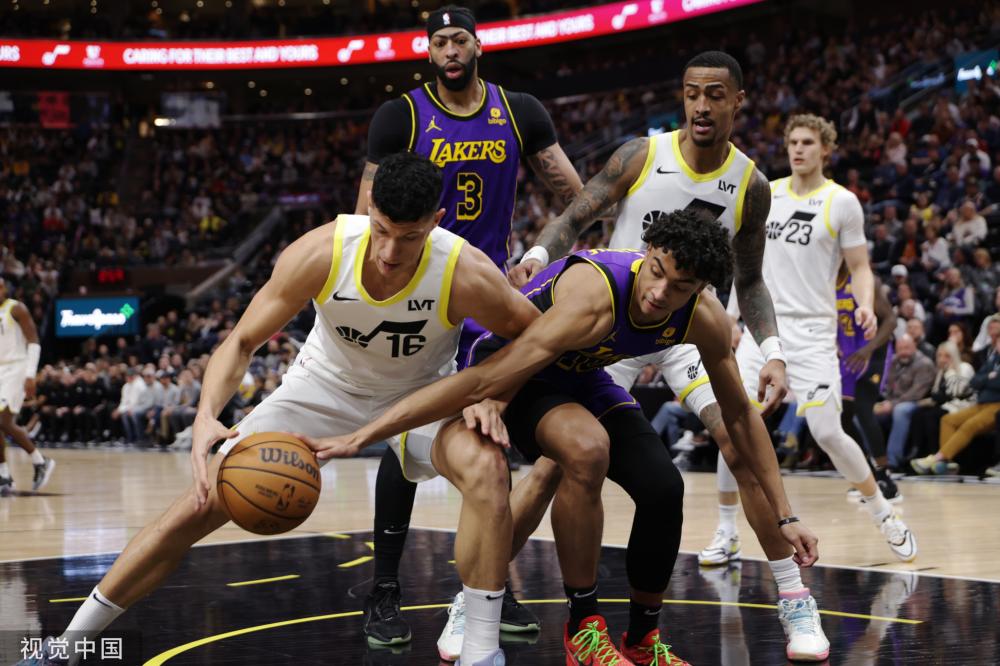 了足球的魅 了足球的魅