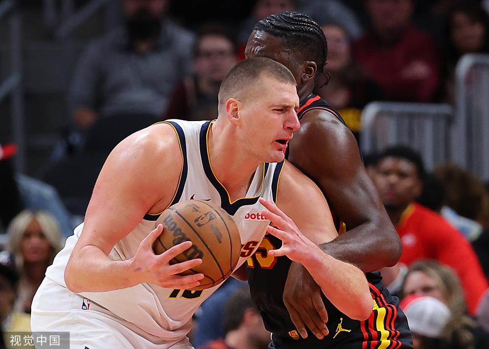 如某知名滑 如某知名滑